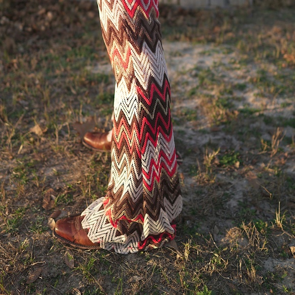 Rancho Estancia Chevron Palazzo Pants - Picture 2 of 4
